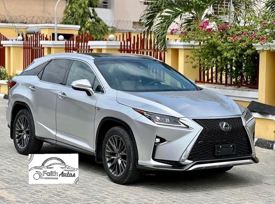 Luxury Lexus RX350 F Sport: Power & Prestige