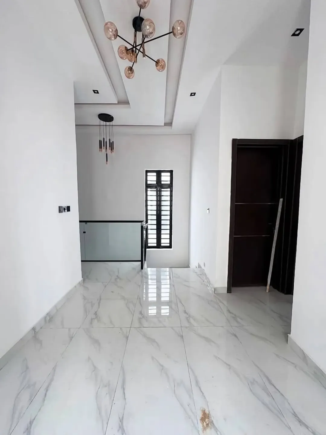 Exquisite 5-Bedroom Duplex with Smart Luxury in Osapa Lekki