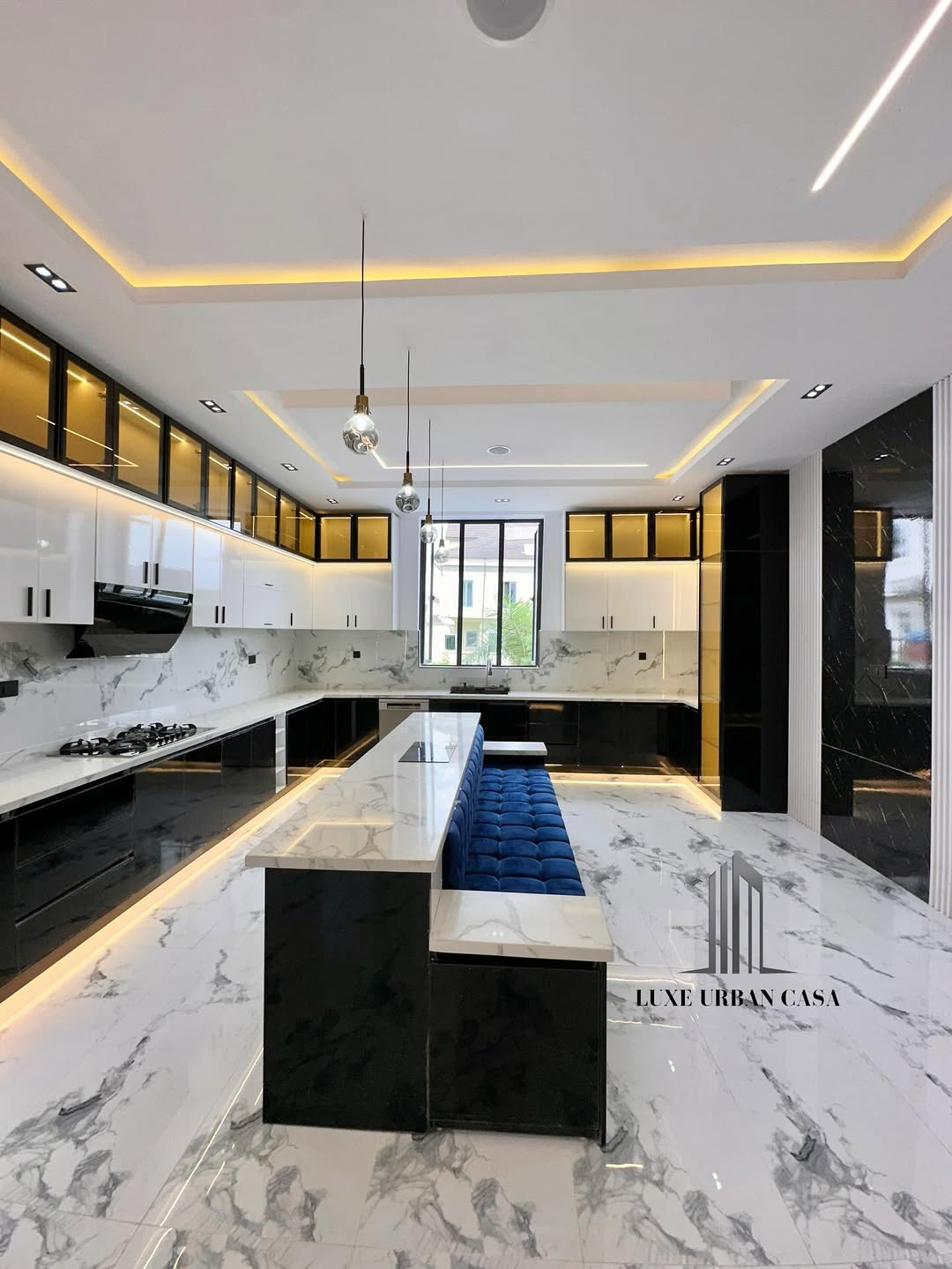 Elegant 5-Bed VGC Haven with Cinema & Pool