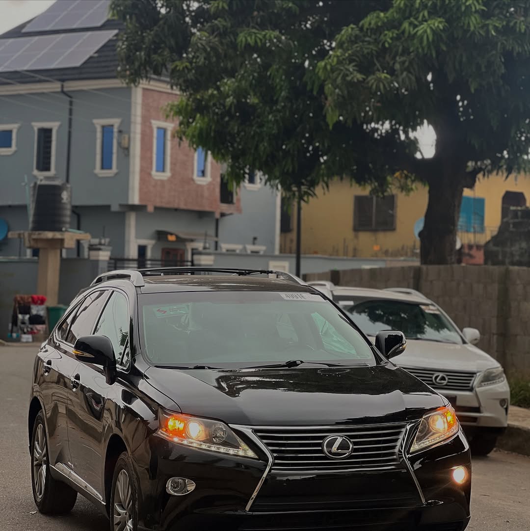 Flawless 2013 Lexus RX350: Luxury & Tech for #26M