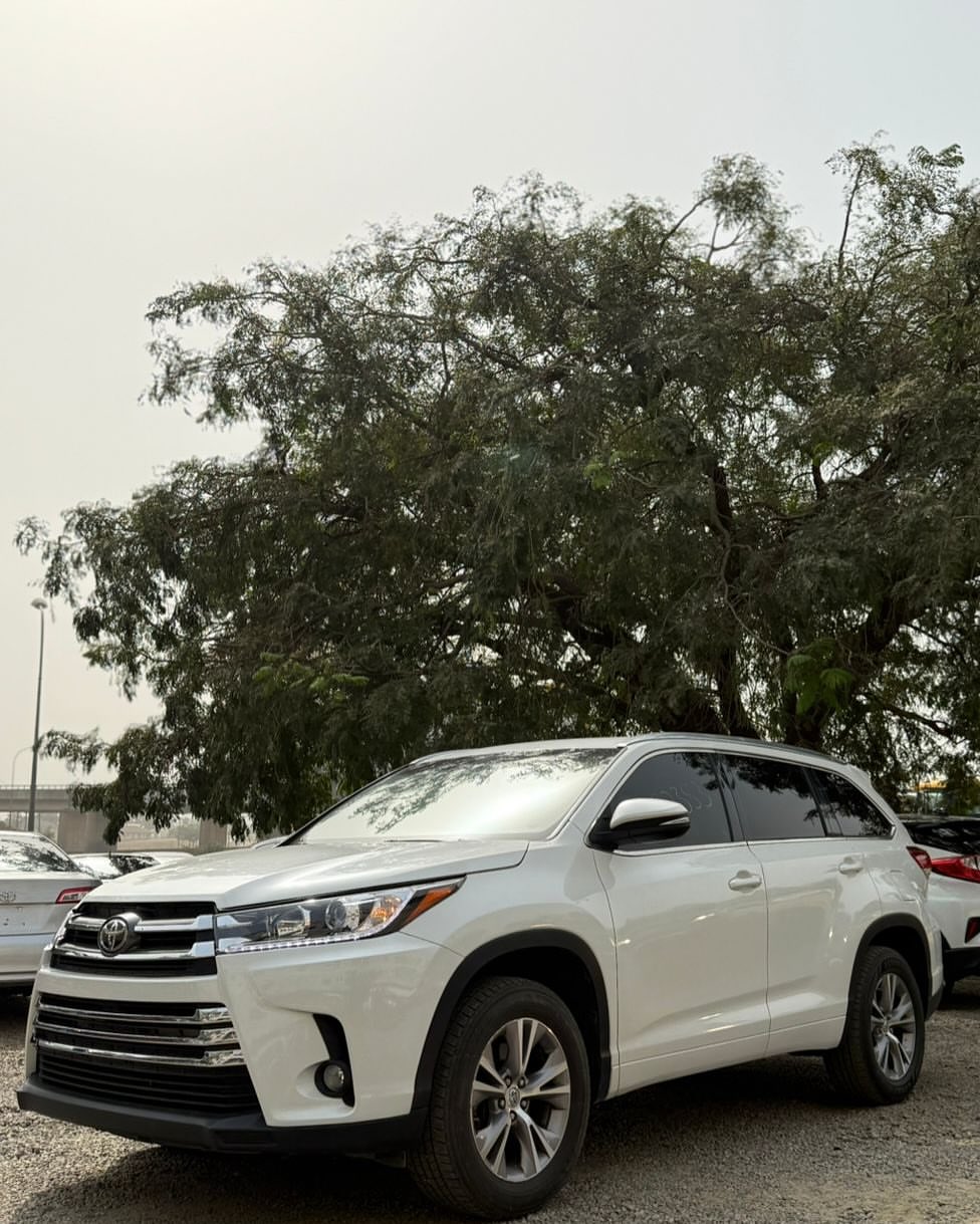 2016 Toyota Highlander: Duty-Cleared Luxury SUV, 35.5M