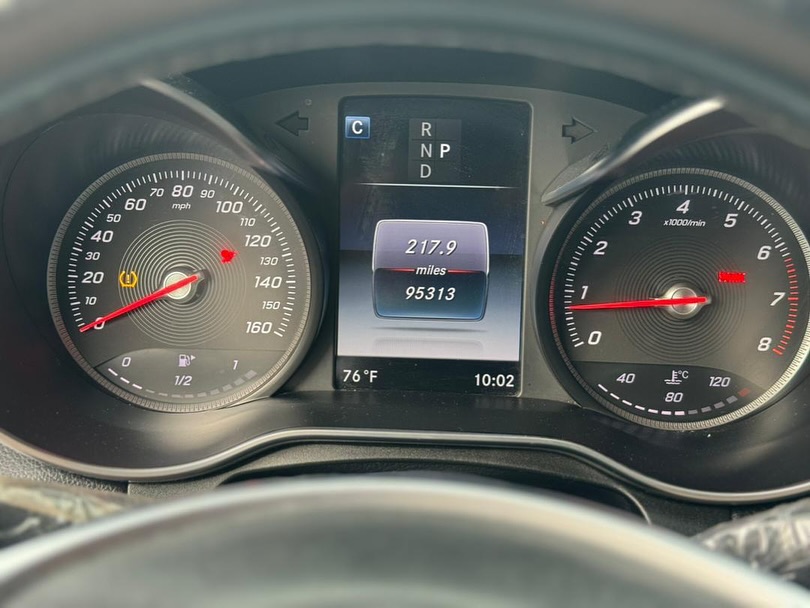 Stunning GLC300 Coupe: Red/Black Luxury, Installments Available