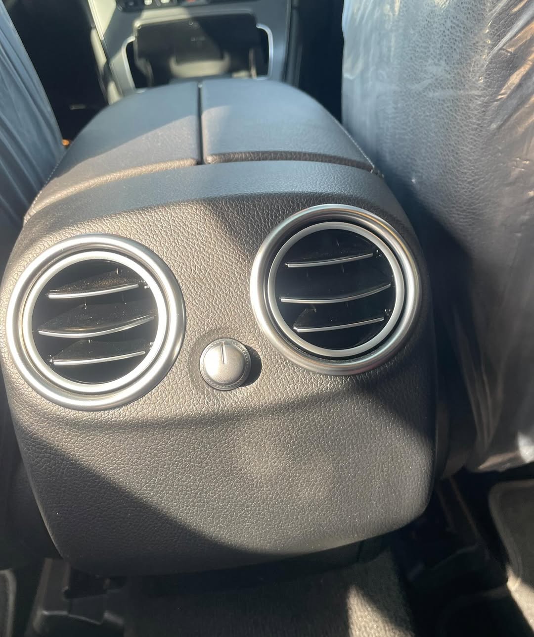 2020 Mercedes GLC300: Luxury Tech & Sunroof