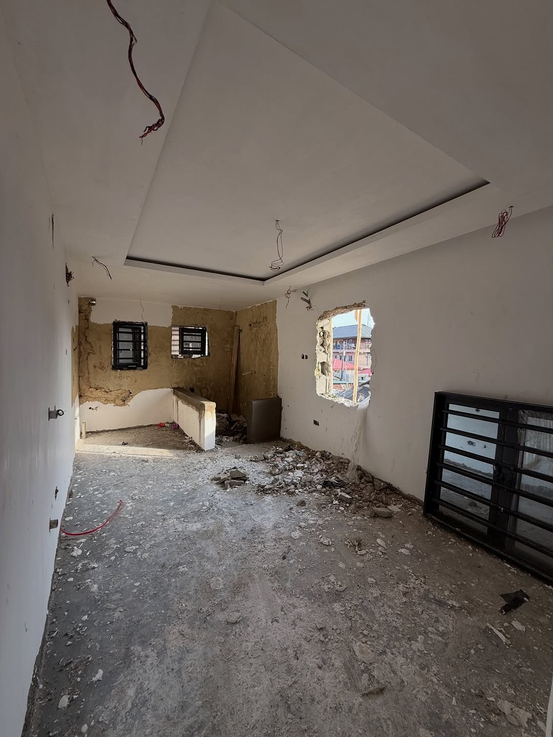 Own Your Lagos Oasis: Modern Comfort, Guaranteed Returns