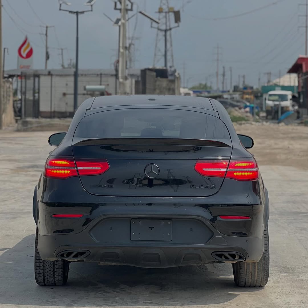 2018 Mercedes GLC43: Black on Black Luxury