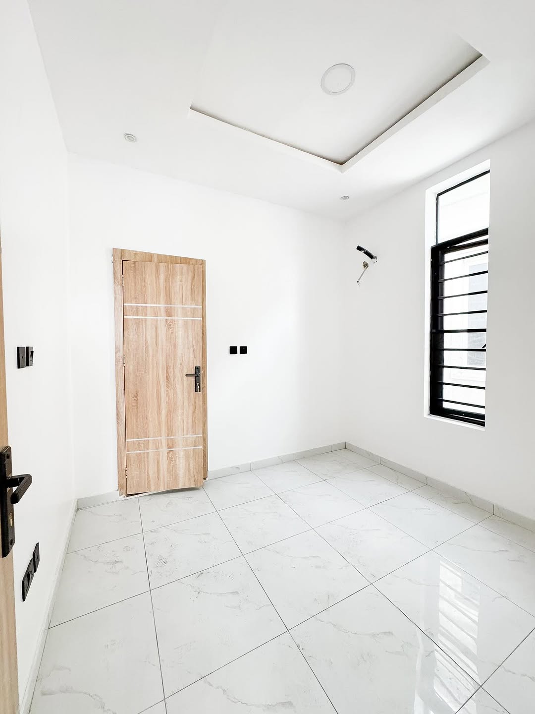 Serene 4-Bed Terrace Duplex in Chevron | Brand New & Fully Serviced