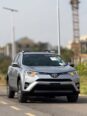 2016 Toyota RAV4 XLE: Luxury SUV, Nationwide Delivery