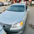 Luxury Lexus ES350: Super Clean & Ready to Drive!