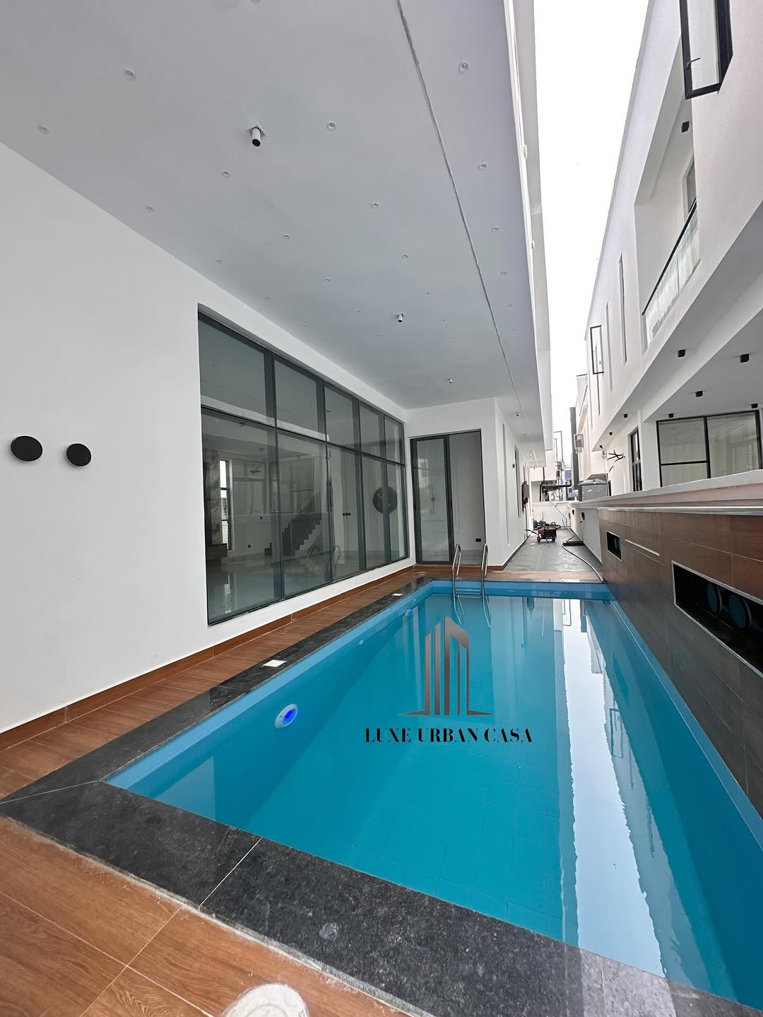 Lekki’s Ultimate 5-Bedroom Estate with Resort-Style Pool