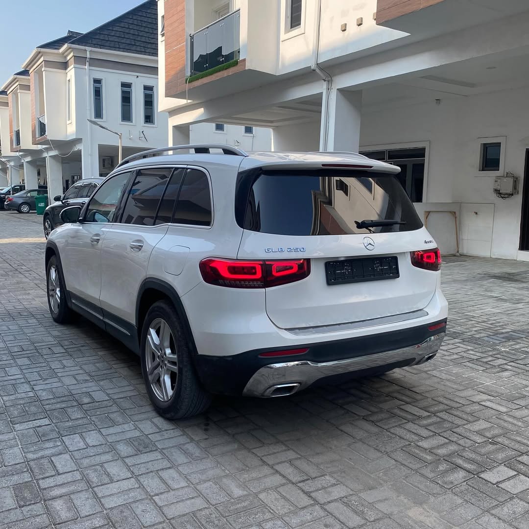 Luxury GLB250: Tech & Style for ₦7.2M Down!