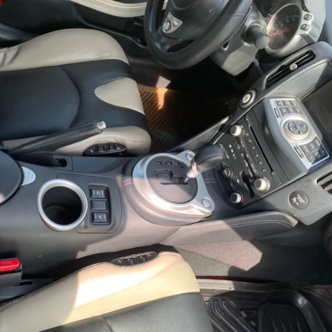 Flawless 2010 Nissan 370Z: Duty-Paid & Keyless