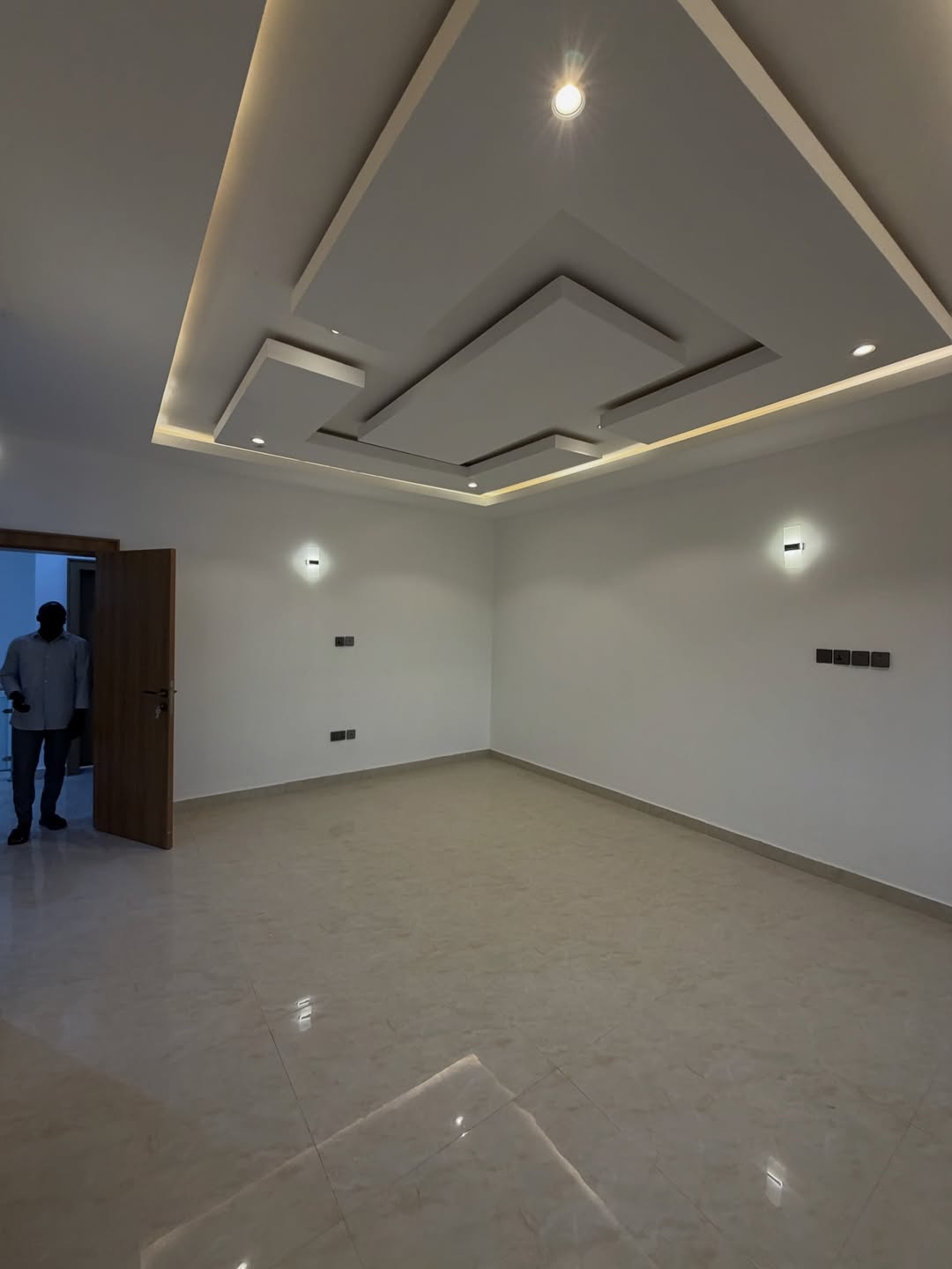 Spacious 4-Bed Duplex with BQ & Massive Compound in Jahi