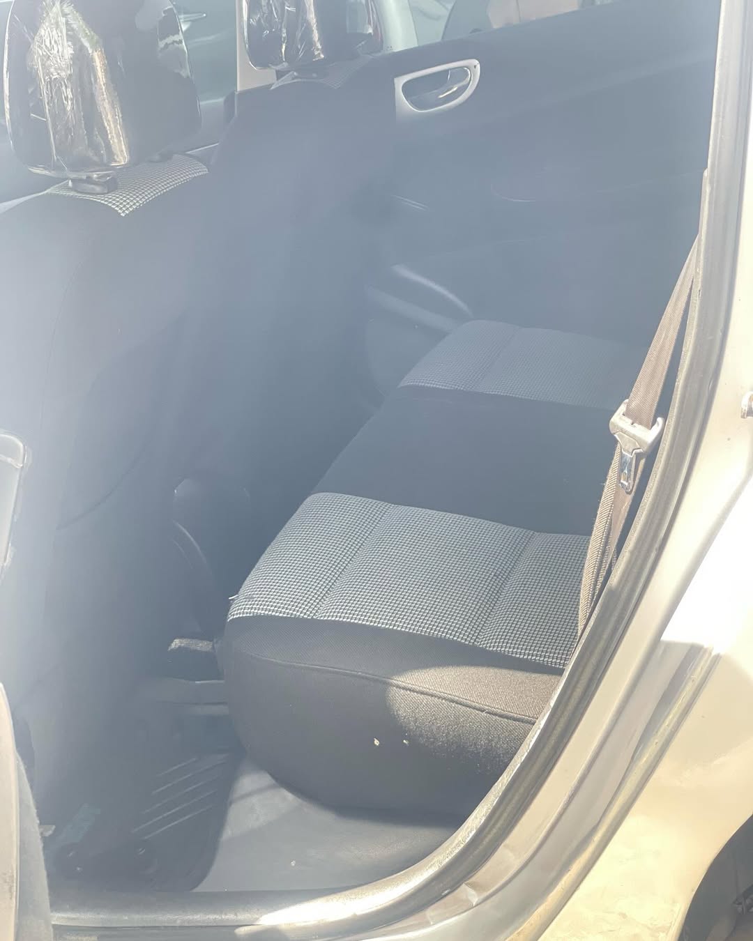 Fuel-Saving Peugeot 307: Style & Comfort, Manual Thrill