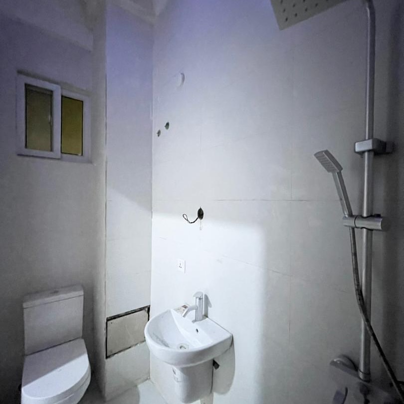 Elevator Duplex with Jacuzzi in Osapa Lekki