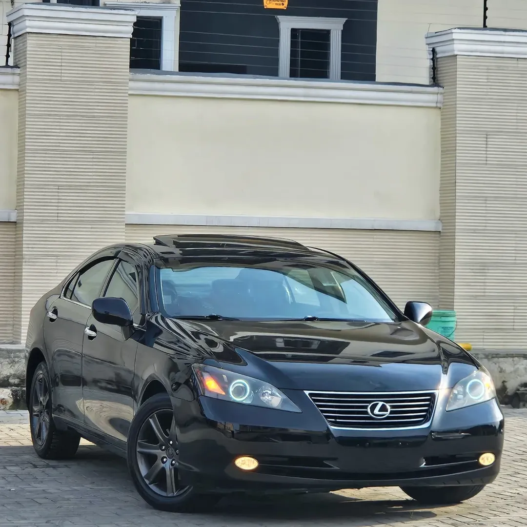 2008 Lexus ES350: Low Miles, Luxury Loaded, Accident-Free