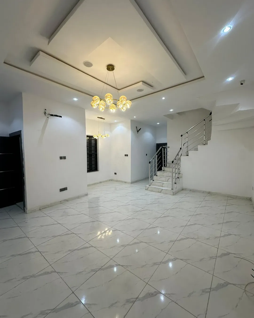 Lekki Haven: 4-Bed Ensuite Duplex with BQ & Smart Features