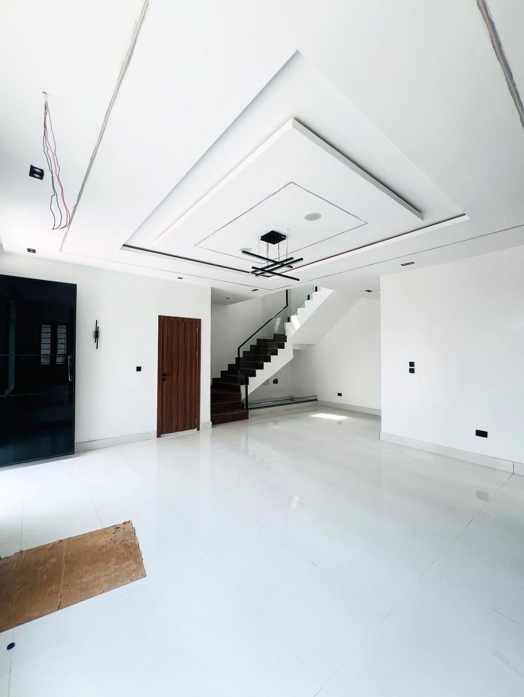 Lagos Luxury: Secure 4-Bed Duplex in Ajah Estate