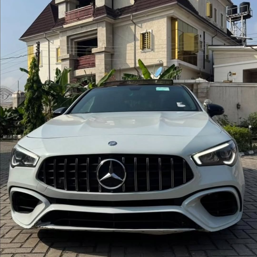 2020 Mercedes CLA250: Luxury Tech & Panoramic Roof