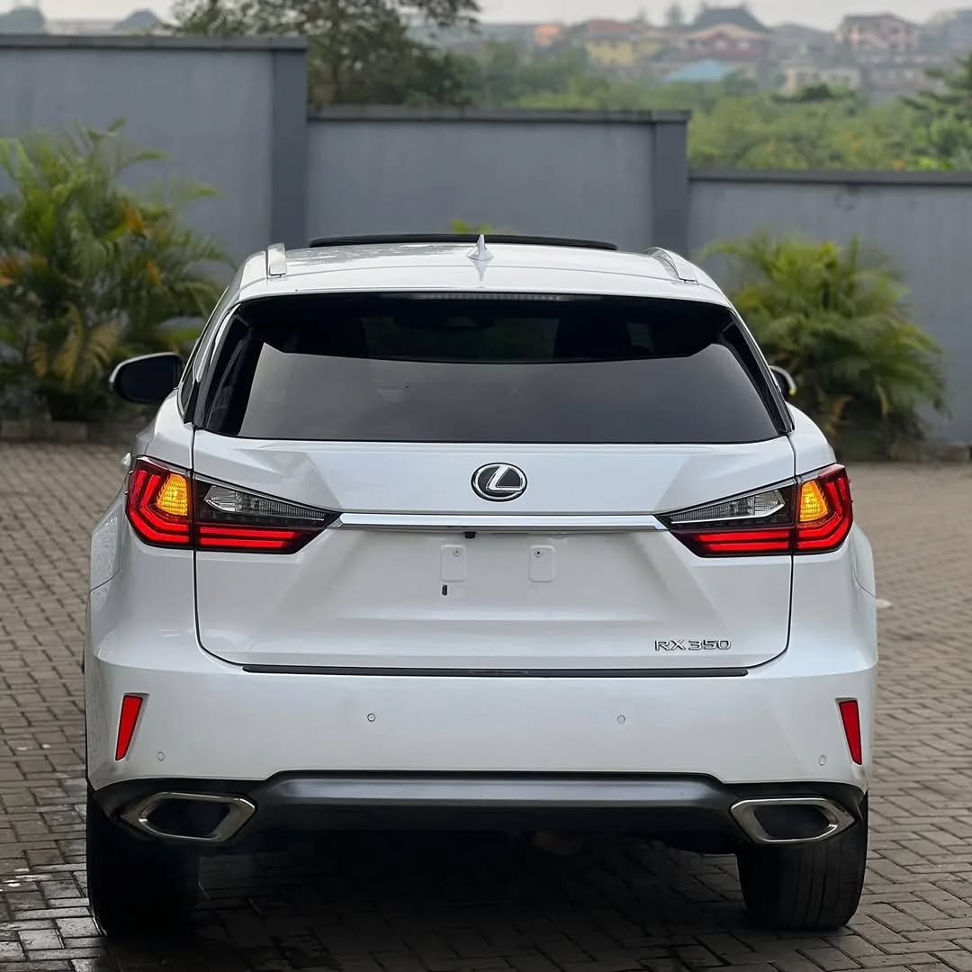 2018 Lexus RX350: Luxury & Safety, Priced to Sell