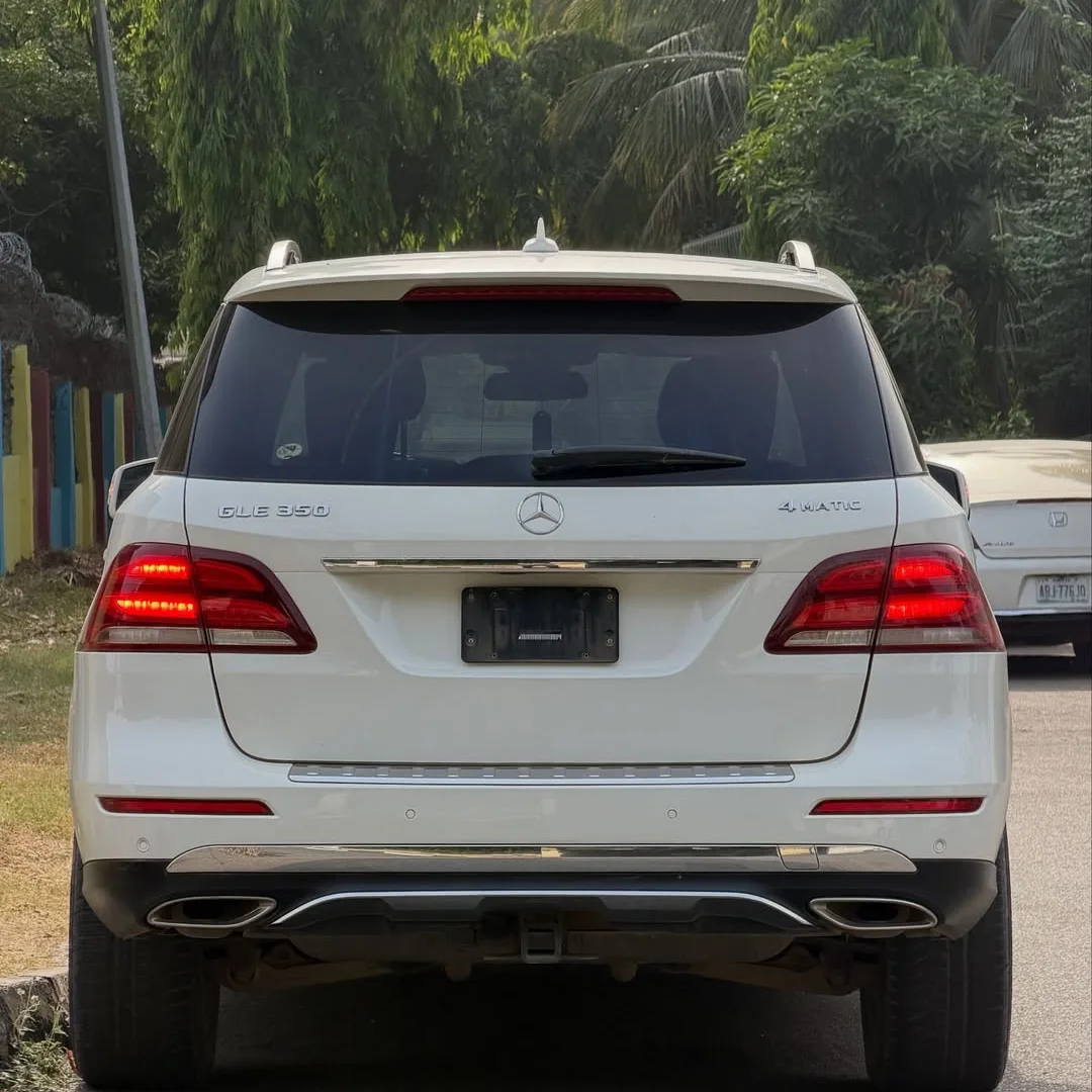 Luxury SUV: Full Option, Duty Paid, 70K Miles