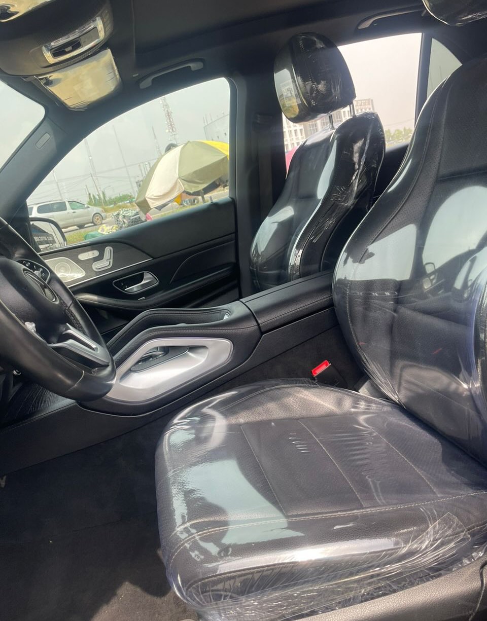 Luxury Redefined: 2022 Mercedes GLE350 4MATIC