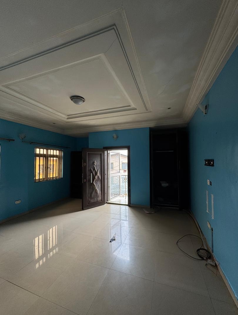 Spacious 4-Bedroom Duplex with BQ in Prime Surulere