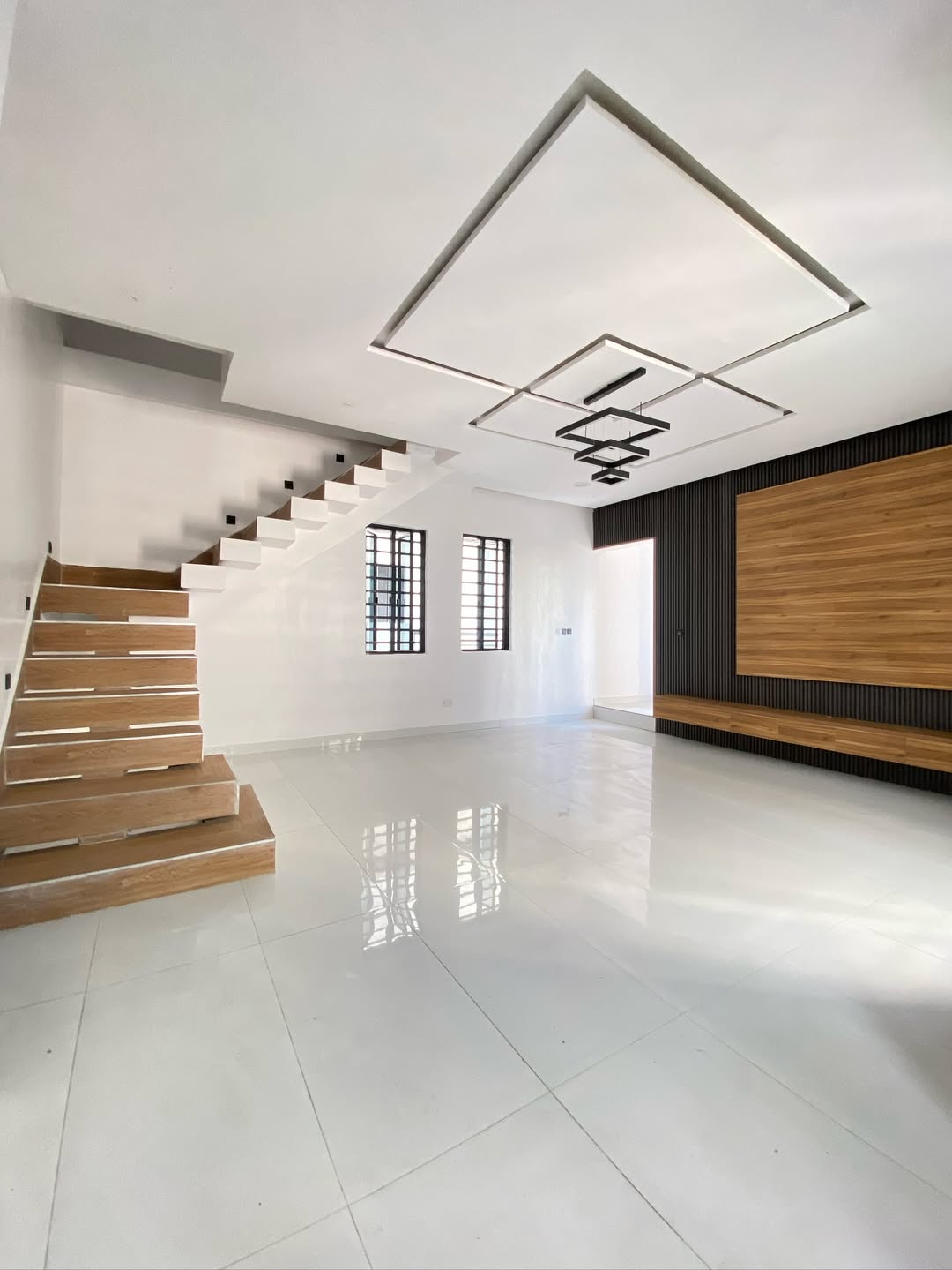 Luxury 5-Bed Duplex with Private Pool in Lekki