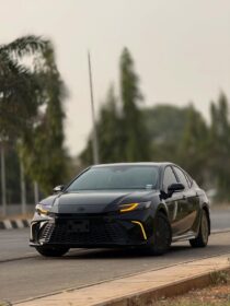 2025 Camry SE: Ultra-Low Miles