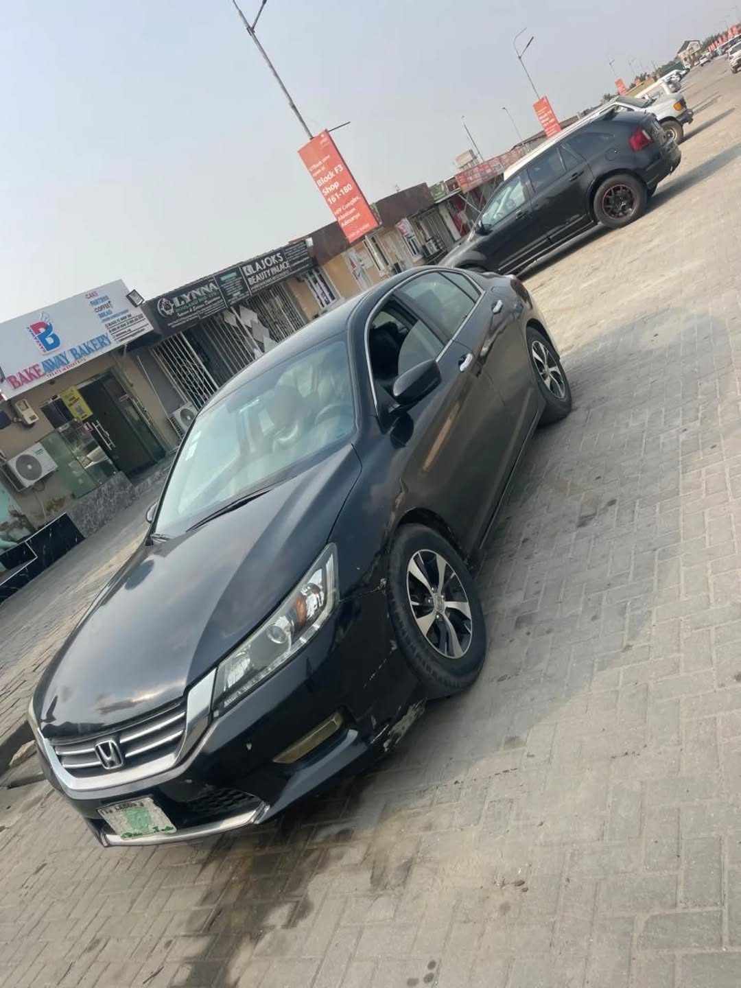 Flawless 2013 Honda Accord: Perfect AC, Body & Legs