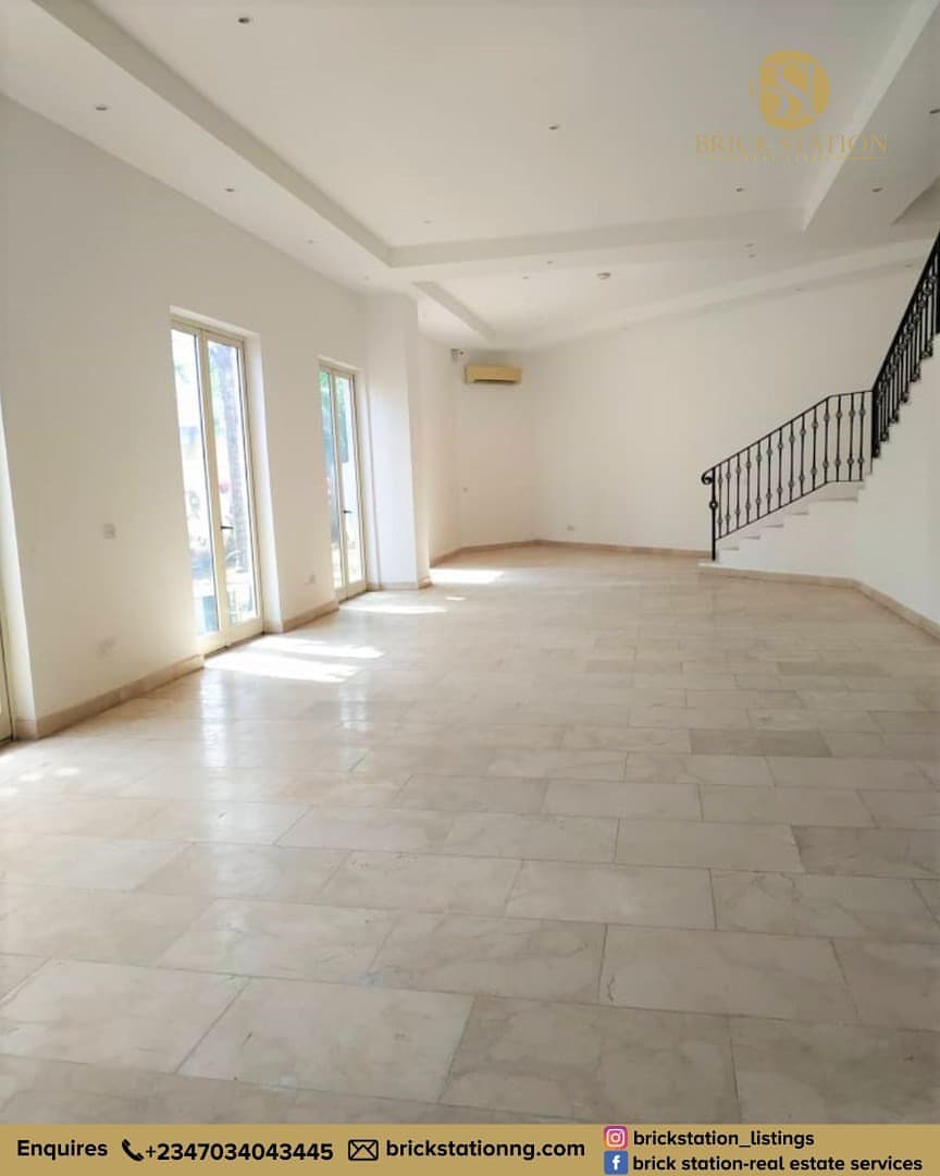 Exclusive Banana Island 3-Bedroom Haven