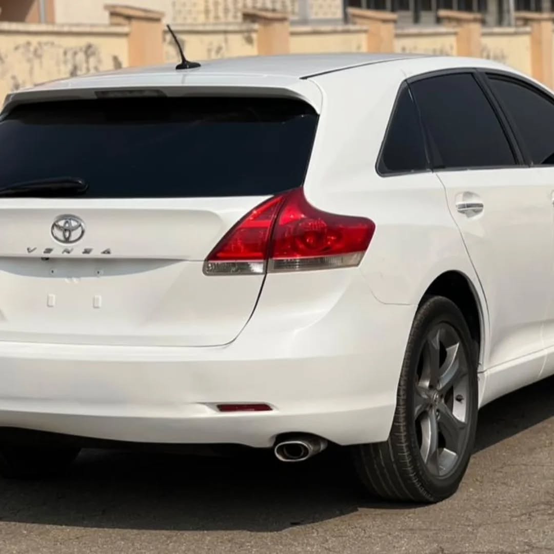 2010 Toyota Venza: Duty-Paid, Pristine & Packed with Luxury