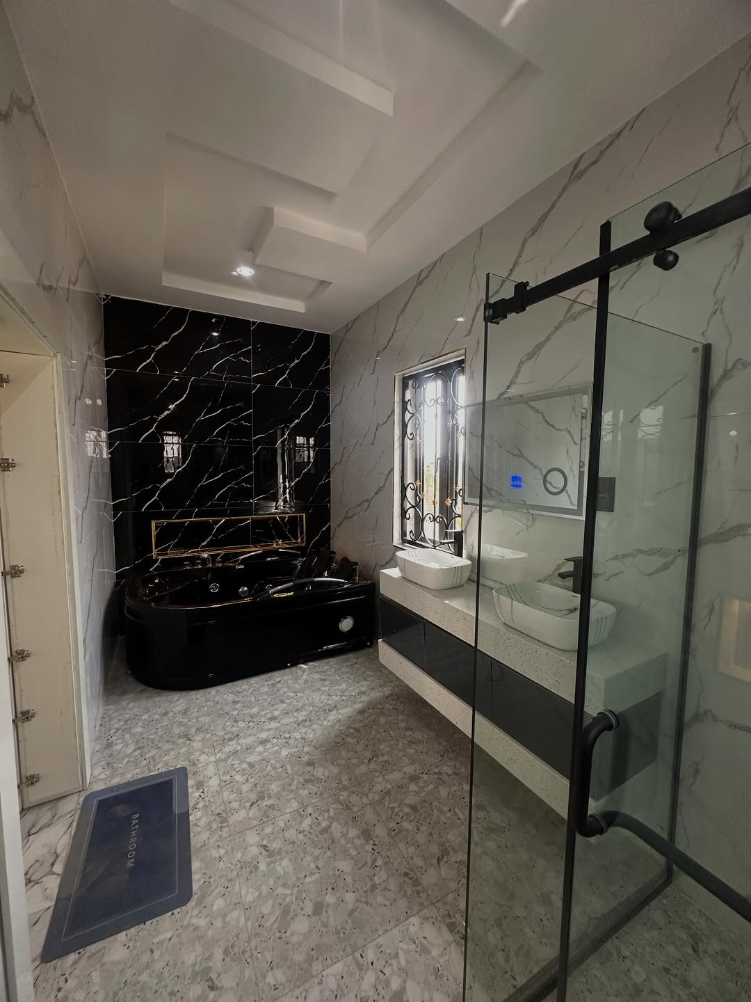 Luxury 5-Bed Duplex with Pool & Smart Home in Kado