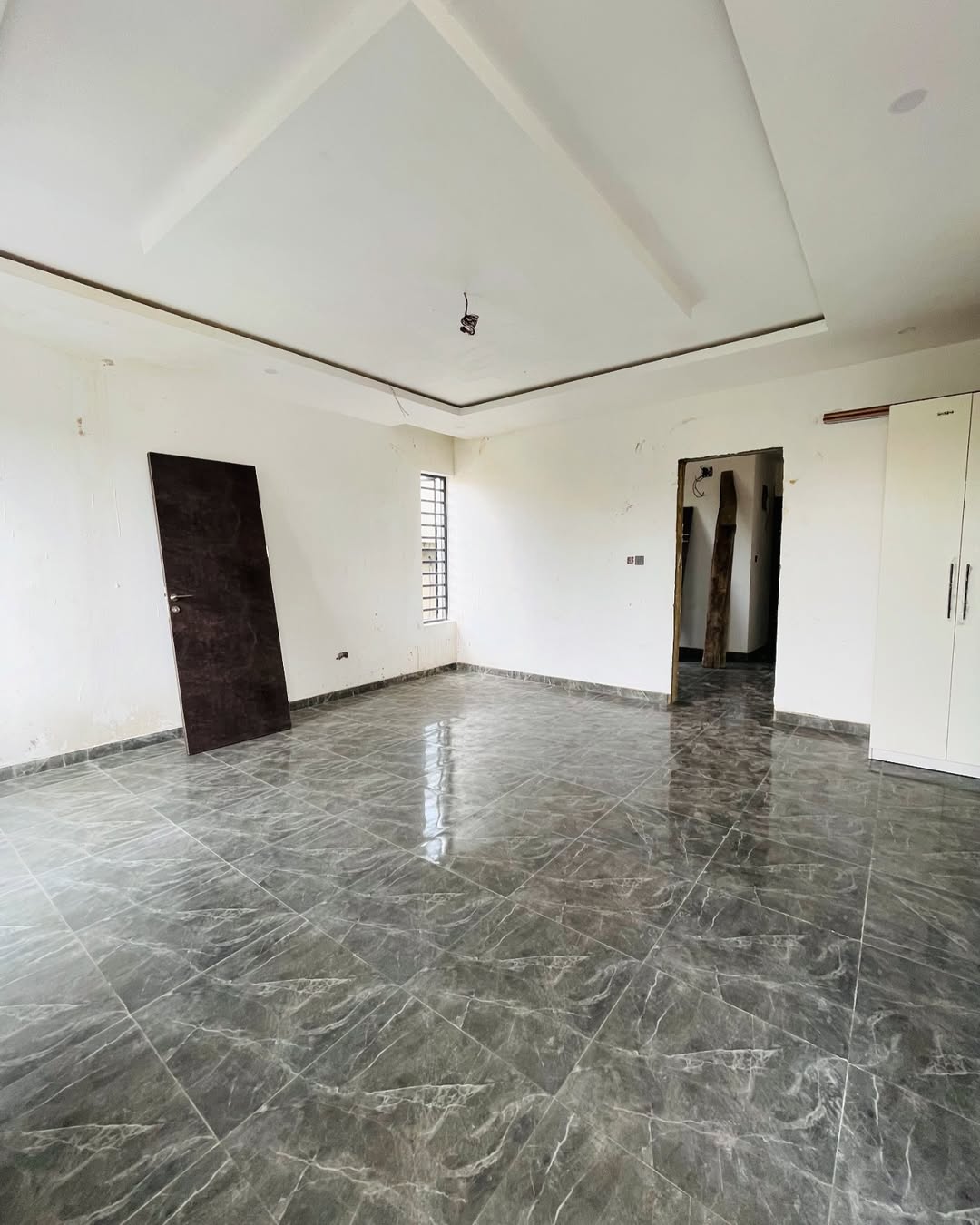 Lagos Luxury: 4-Bed Gated Estate Gem