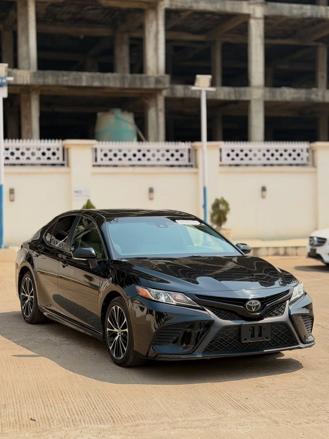 Luxury 2018 Camry SE, Fully Cleared