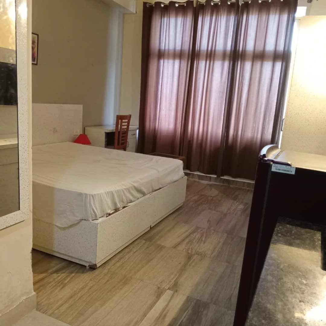 Your Dream Studio Awaits in Paramount GolfForeste