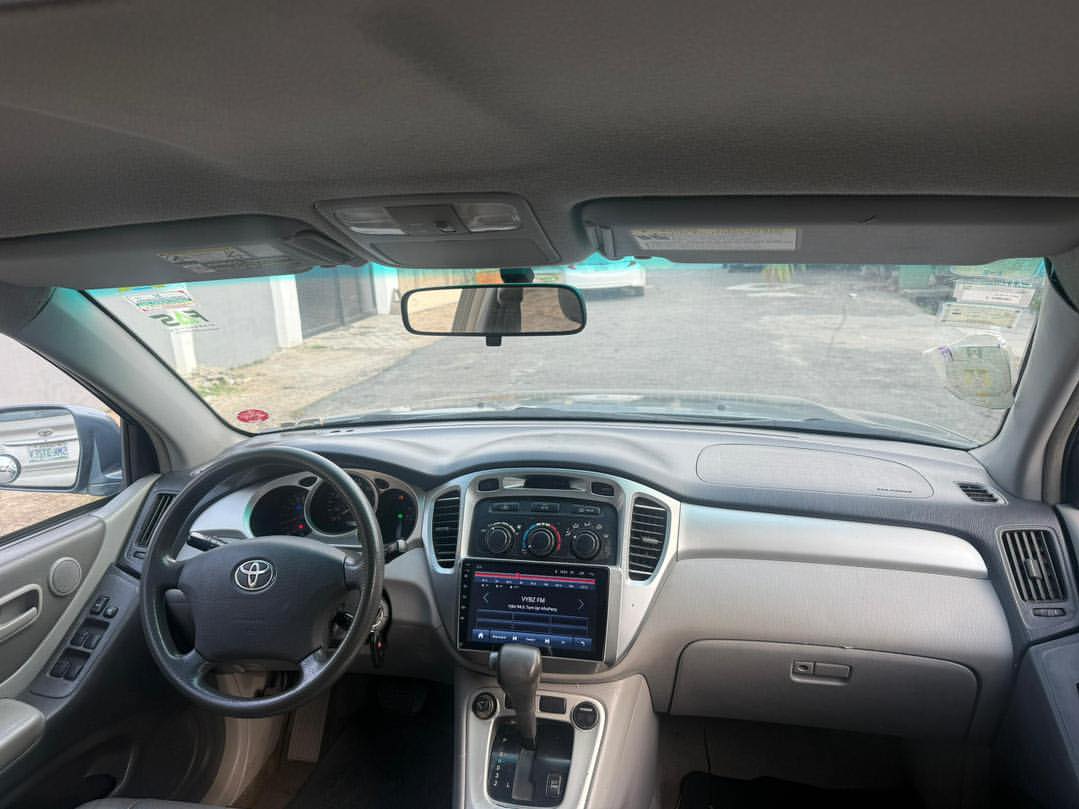 2005 Toyota Highlander – Luxury & Tech for ₦7.57m