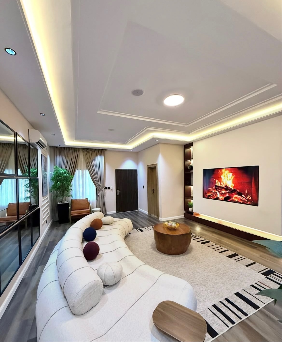 Jahi Gem: 2BR Shortlet with City Views