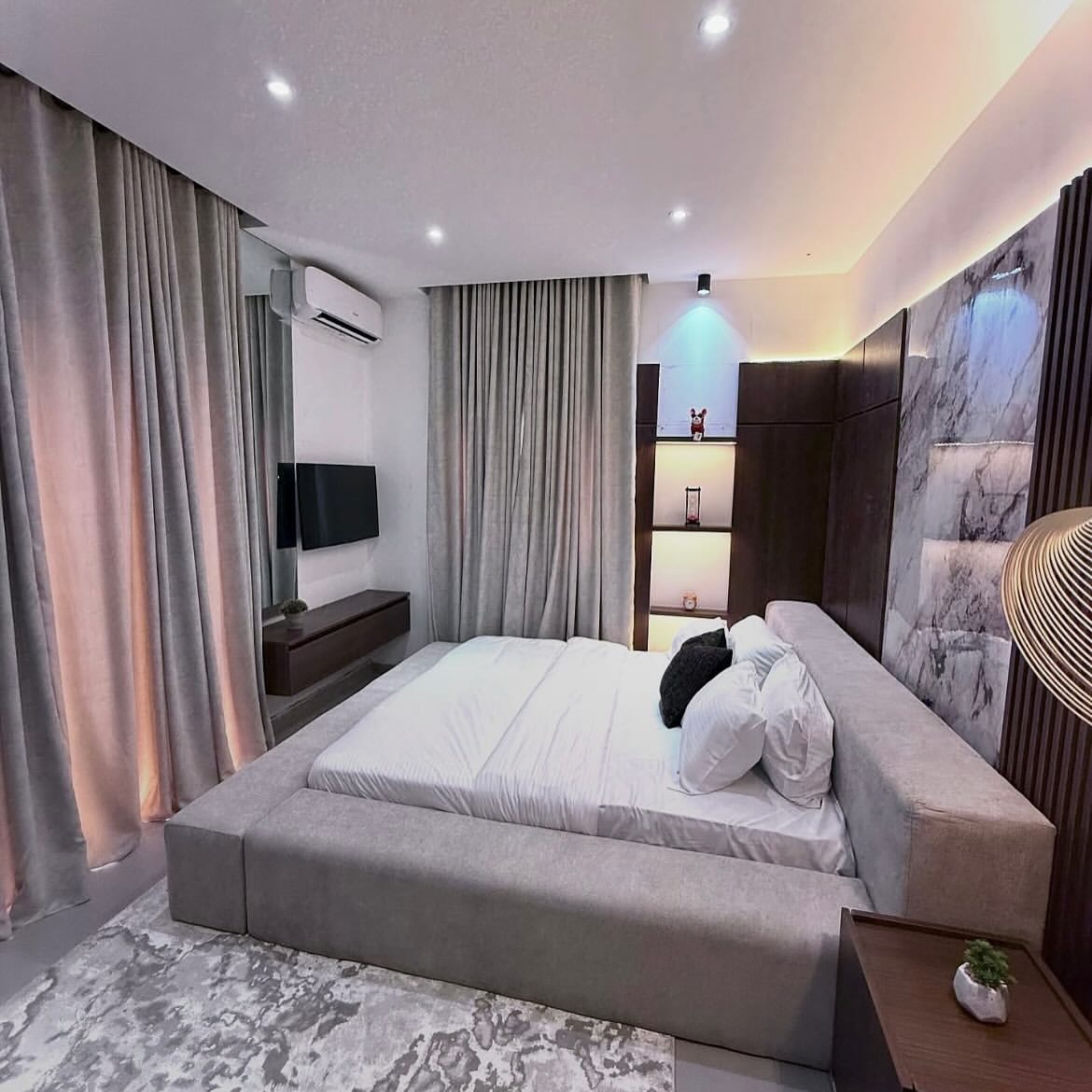 Jabi Oasis: 3BR with Pool, Gym & 24/7 Luxury