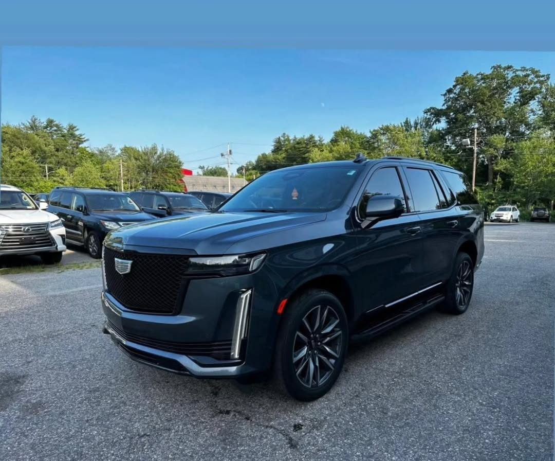 Luxury 2021 Escalade: Immaculate & Ready in Lekki