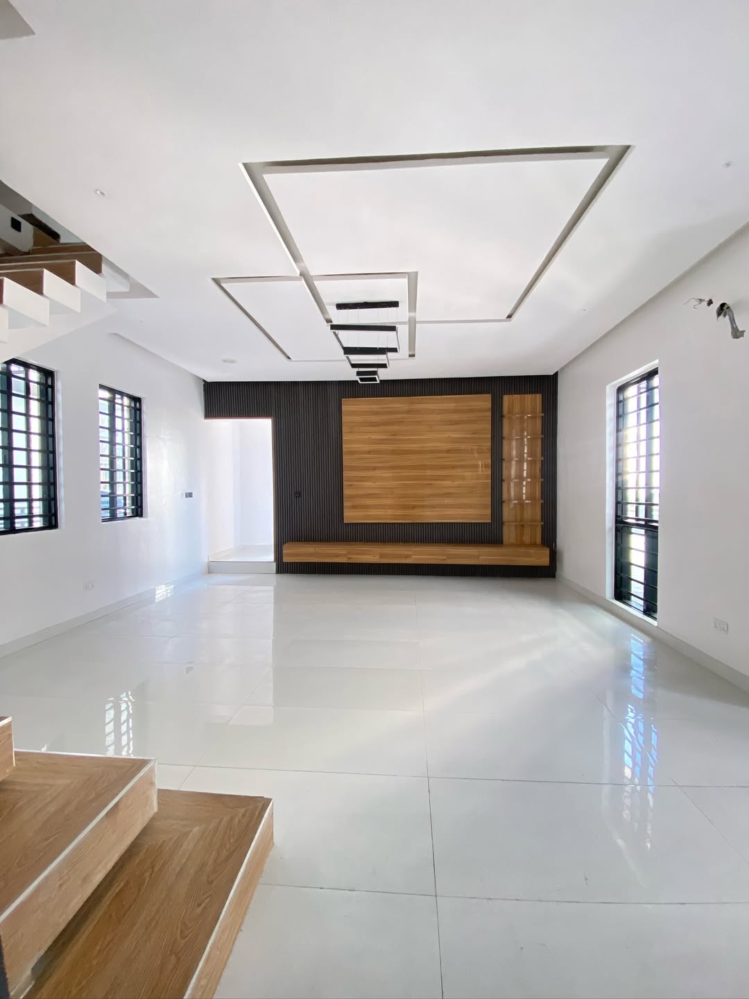 Luxury 5-Bed Duplex with Private Pool in Lekki