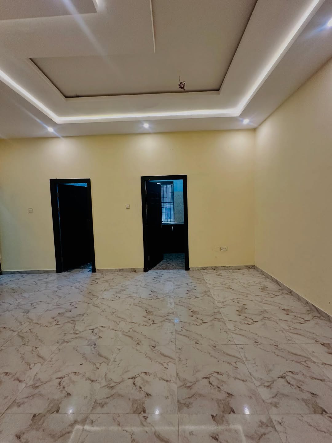 Luxury 2-Bed Ensuite in Lekki Phase One