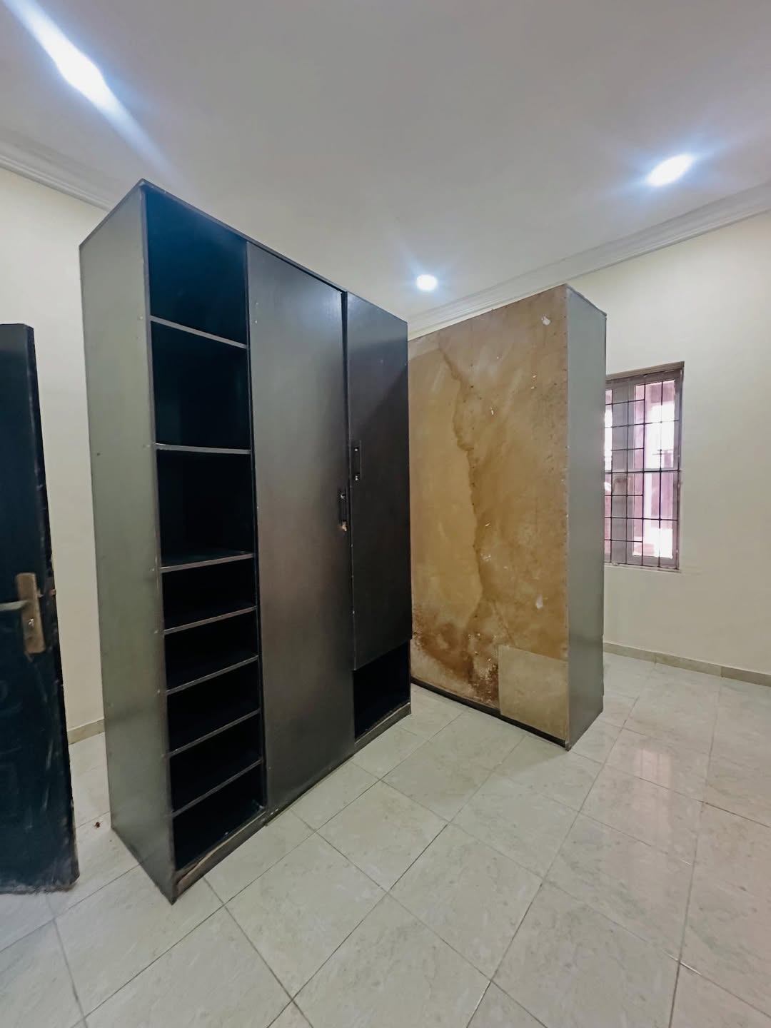 Luxury 2-Bed Ensuite in Lekki Phase One