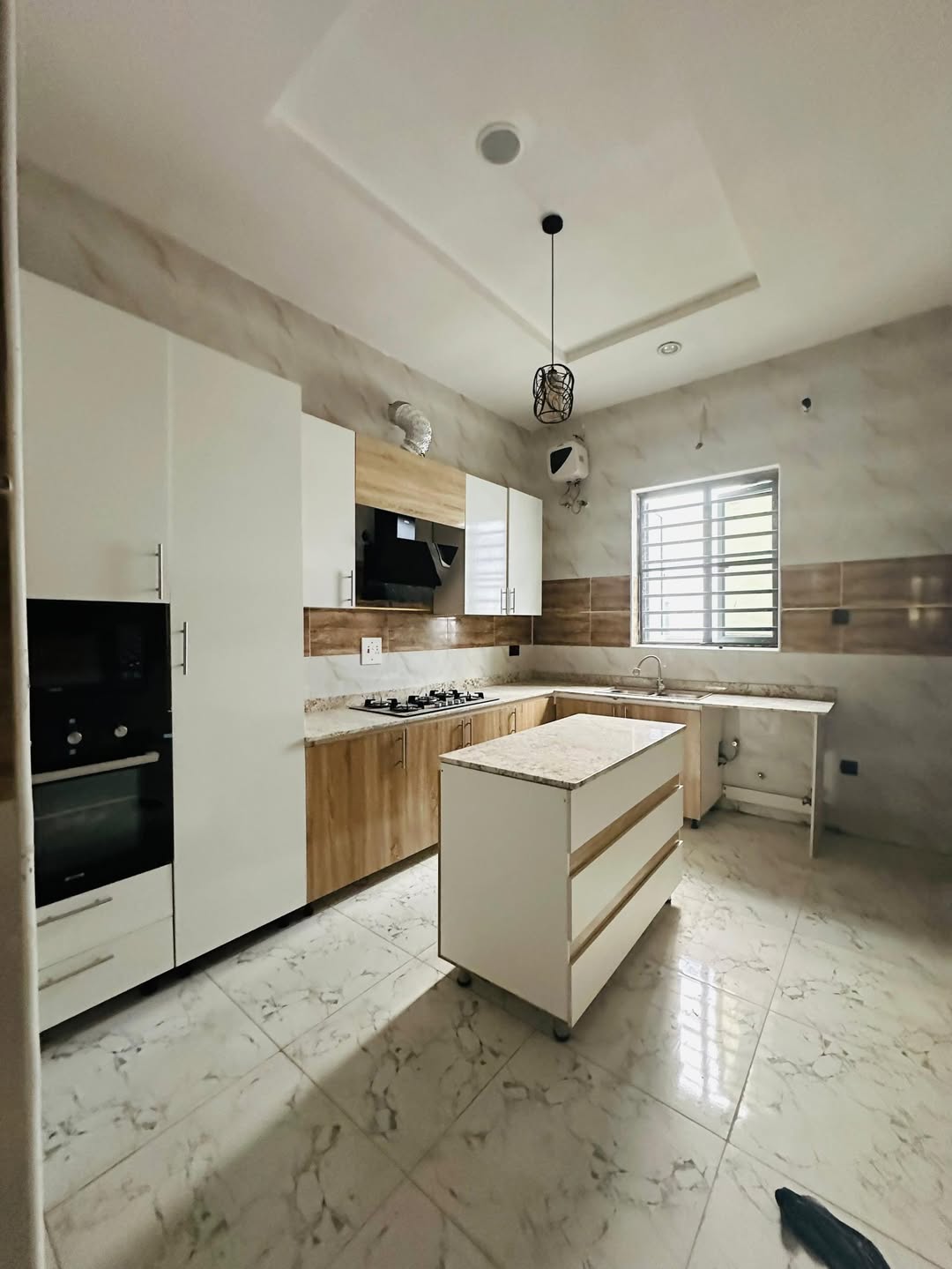 Luxury 4-Bed Terrace Duplex in VGC, Lekki