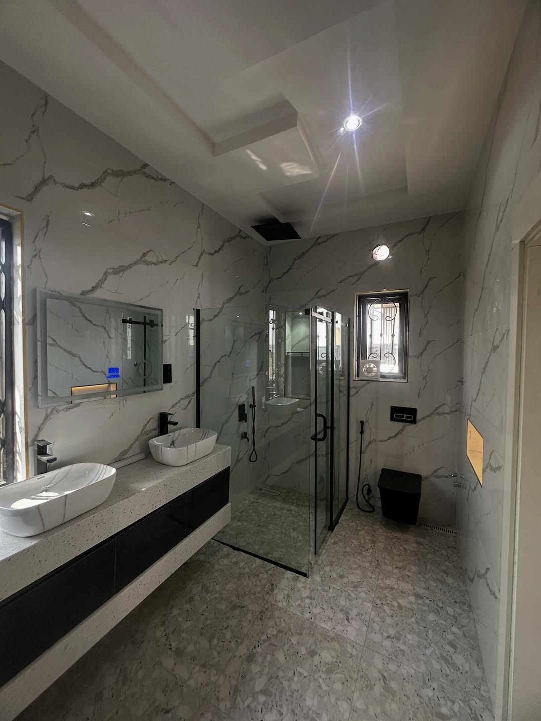 Luxury 5-Bed Duplex with Pool & Smart Home in Kado