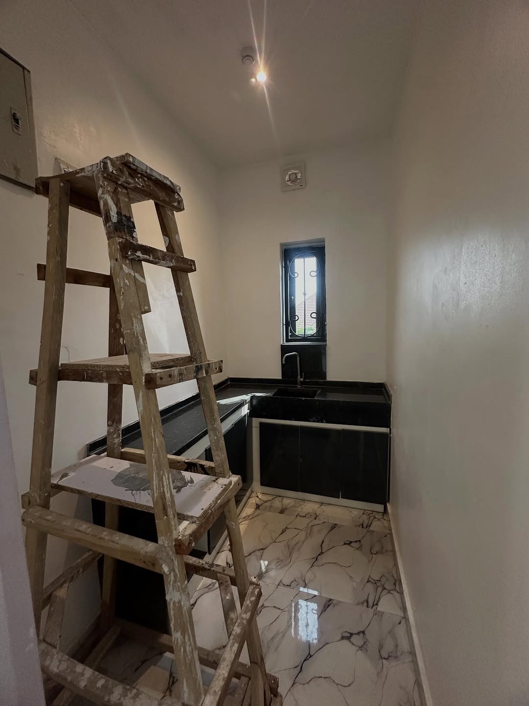 Luxury 5-Bed Duplex with Pool & Smart Home in Kado