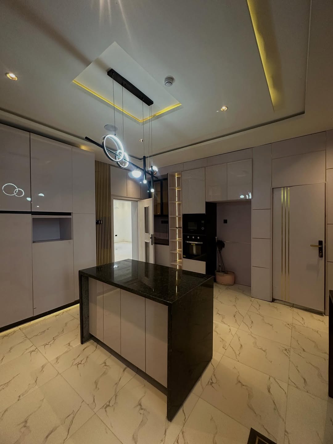 Luxury 5-Bed Duplex with Pool & Smart Home in Kado