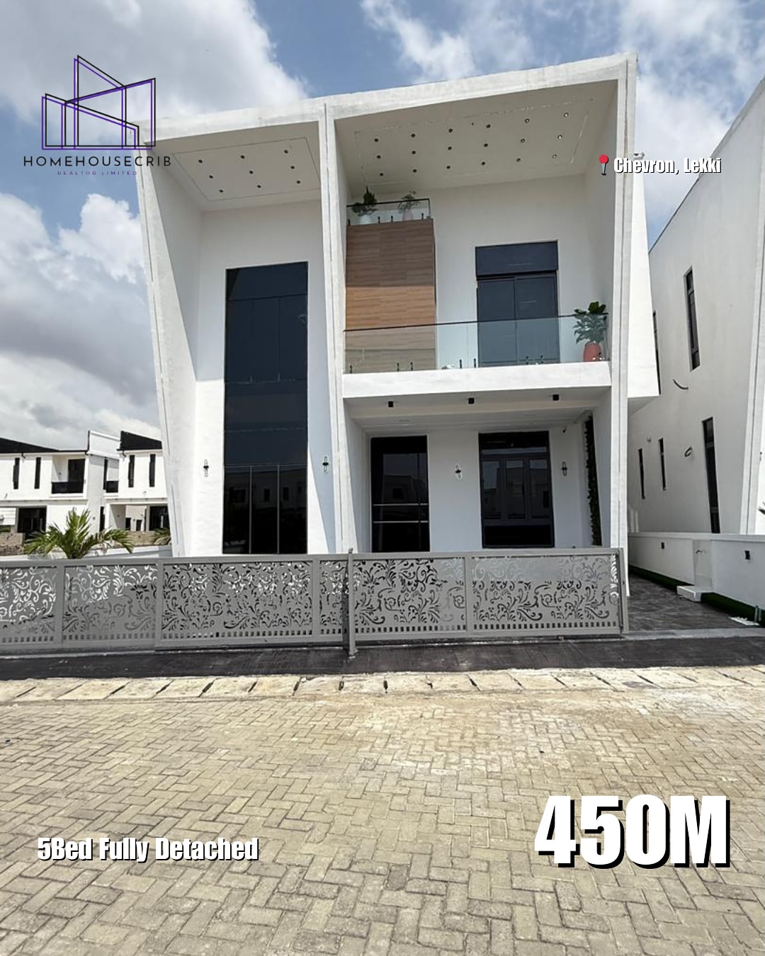 Luxury 5-Bed Dulex with Private Pool in Chevron Lekki
