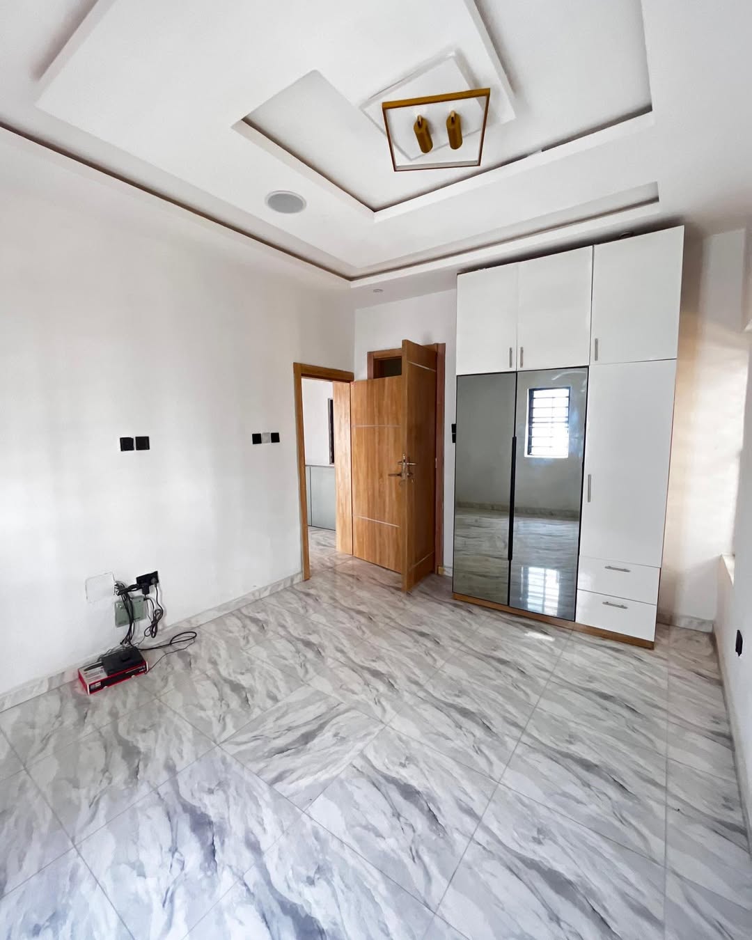 Luxury 3-Bed Detached Home in Secured Ikota Estate