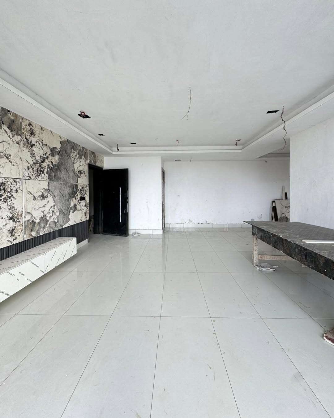 Luxury Ikate Haven: 2 & 3 Bed Apartments & Penthouse