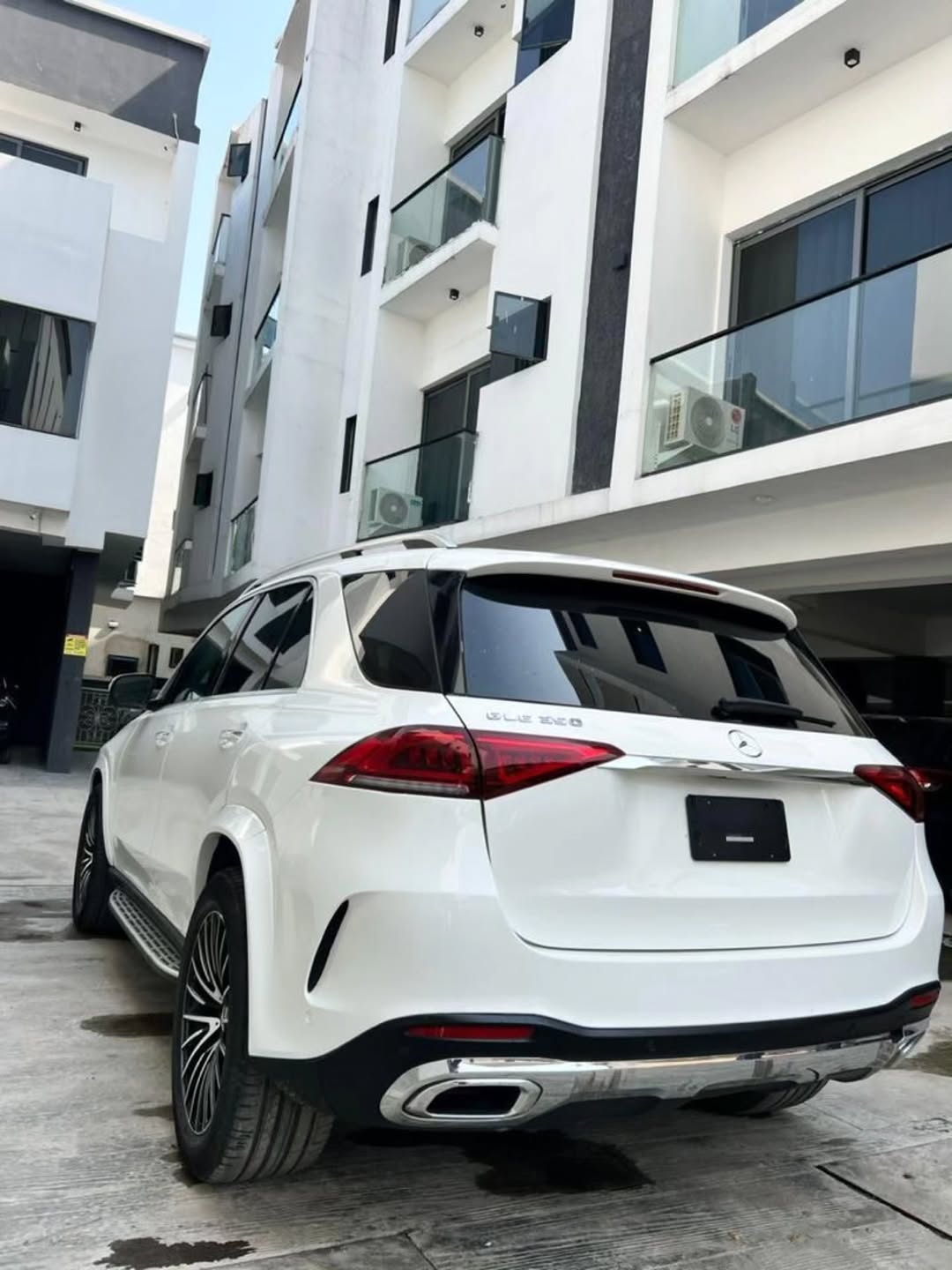 Luxury 2020 Mercedes GLE350: Immaculate & Ready
